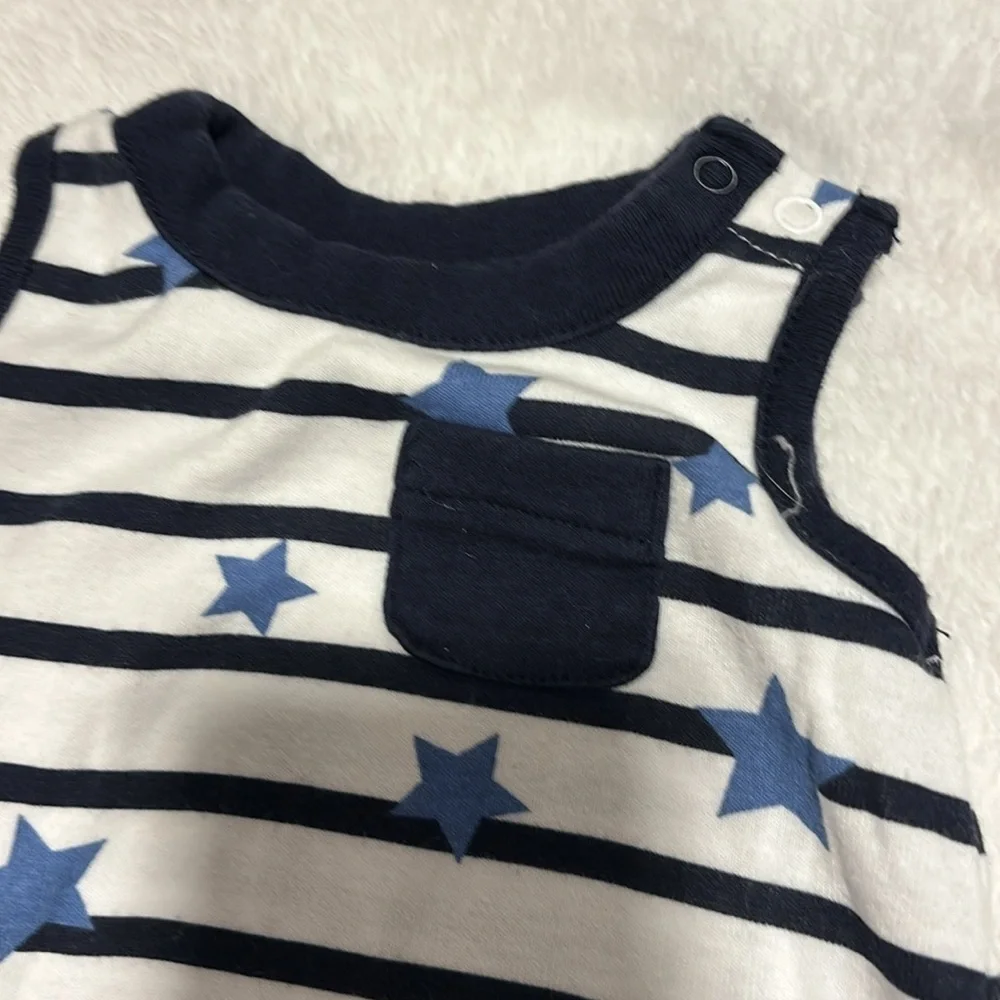 Gap baby one piece outfit shorts and sleeveless with cute pocket 0-3 months